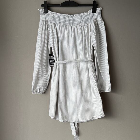 Express Off-Shoulder Dress Size S White & Black Striped NWT - Picture 7 of 9